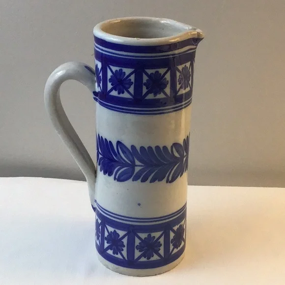 Glazed Earthenware Jug, Blue and White. - Picture 2 of 6